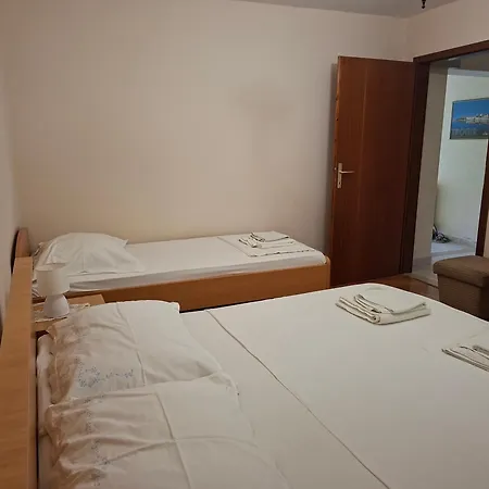 Slavica Mastrinka Apartman *